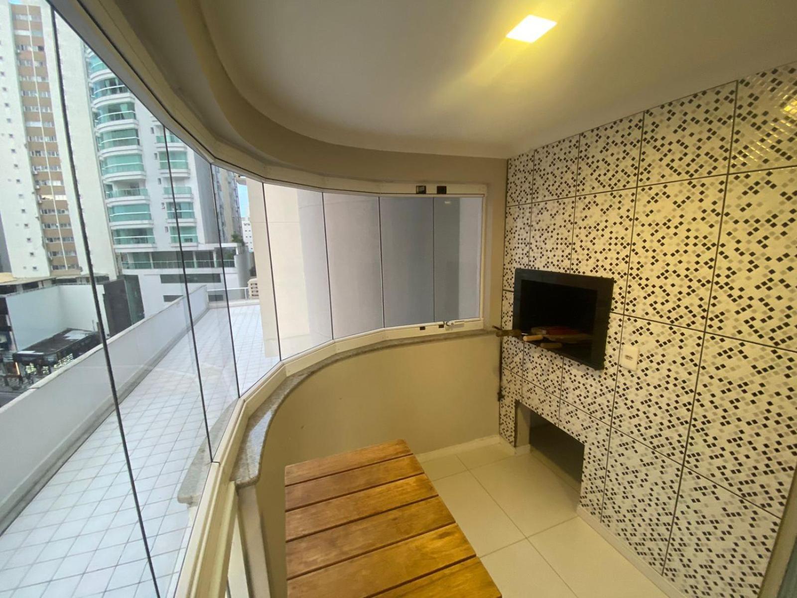Apartamento Av. Brasil Frente Sh. Atlantico Балнеаріу-Камборіу Екстер'єр фото